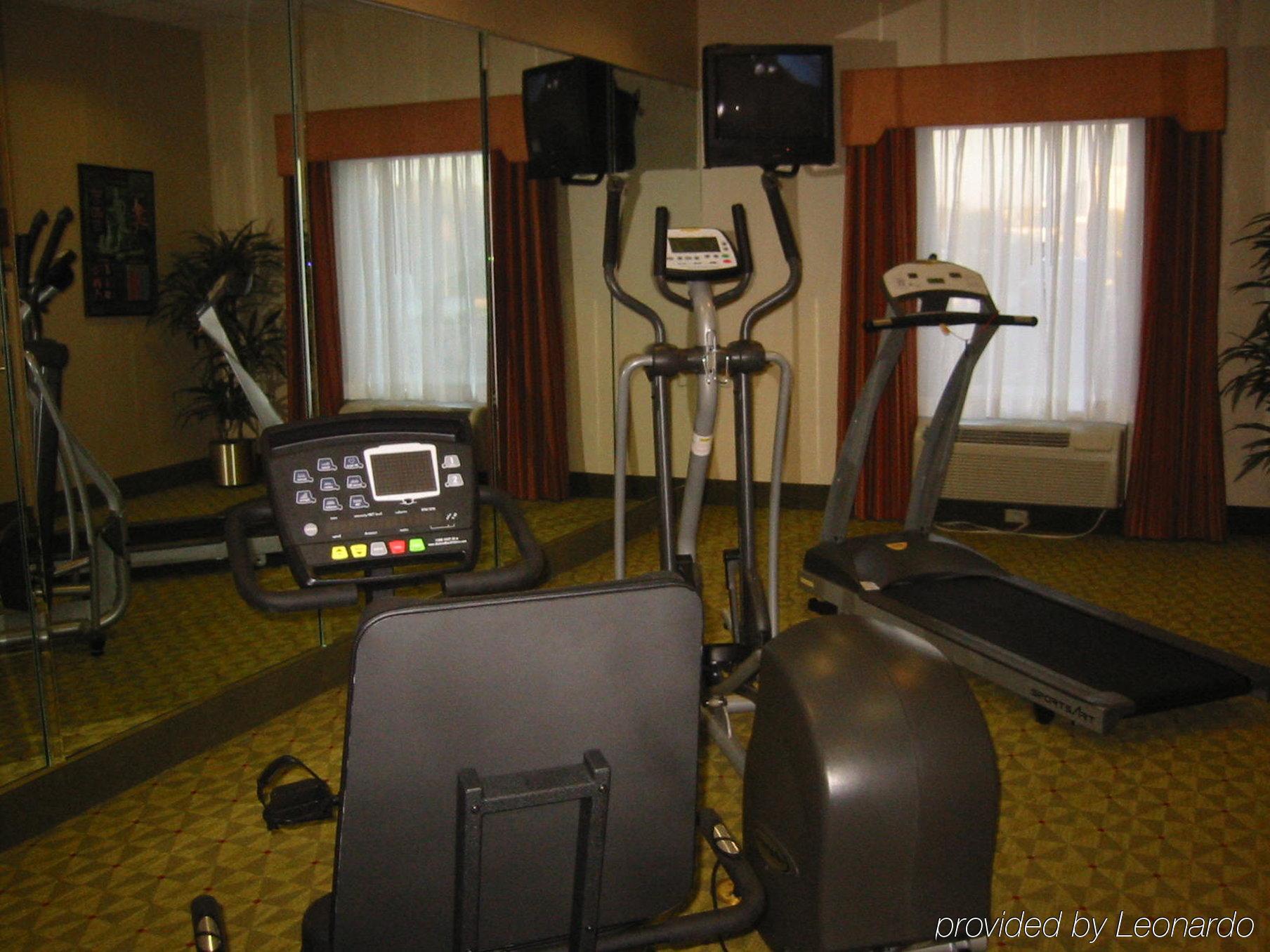 Holiday Inn Express Hotel & Suites Tampa-Fairgrounds-Casino By Ihg Mango Instalações foto